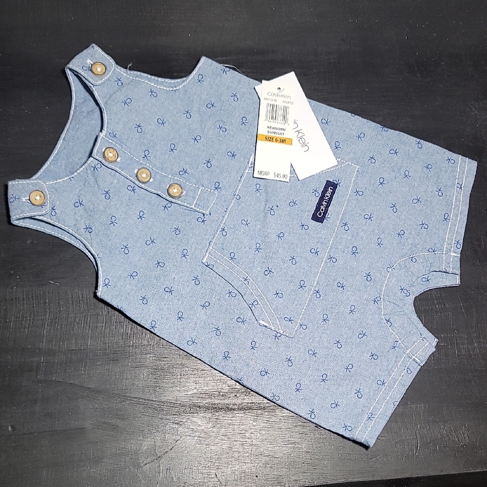 NWT Calvin Klein Blue Denim Baby Sunsuit/Romper W/ Buttons O-3 Months MSRP 45$